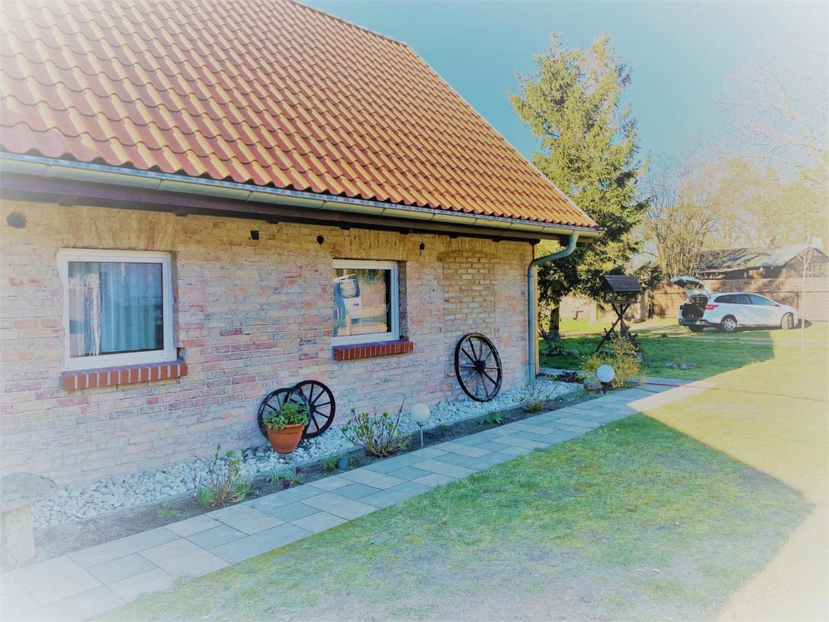Ferienwohnung Sonne Stubbenfelde Exteriér fotografie